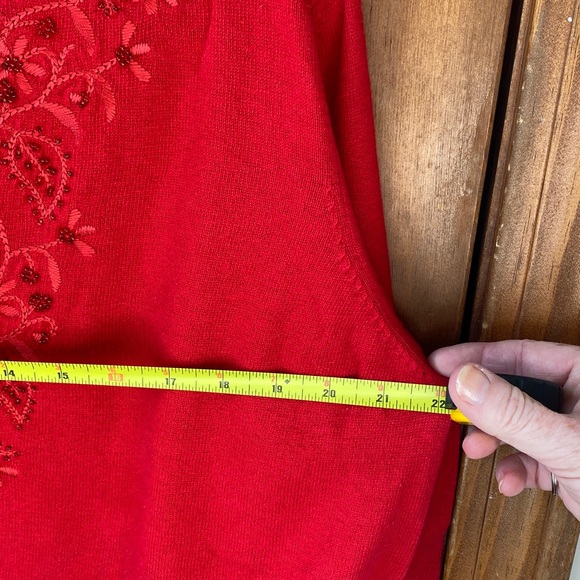 Red beaded cardigan sweater - Lands’ End - Picture 5 of 9